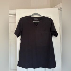 Mandala Women's Black V-Neck Scrub Top